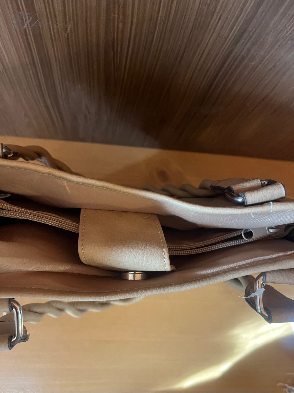 George Tan Handbag - Picture 5 of 6
